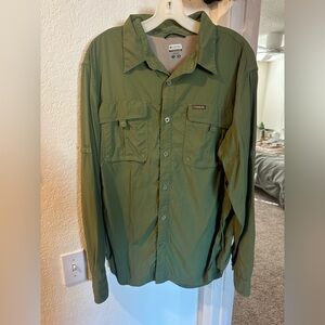 Columbia Titanium Long sleeve Button up